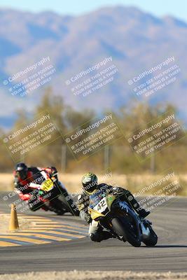 media/Jan-10-2025-CVMA Friday Practice (Fri) [[489e0da257]]/Group 4 and Trackday/Session 5 (Turn 7)/